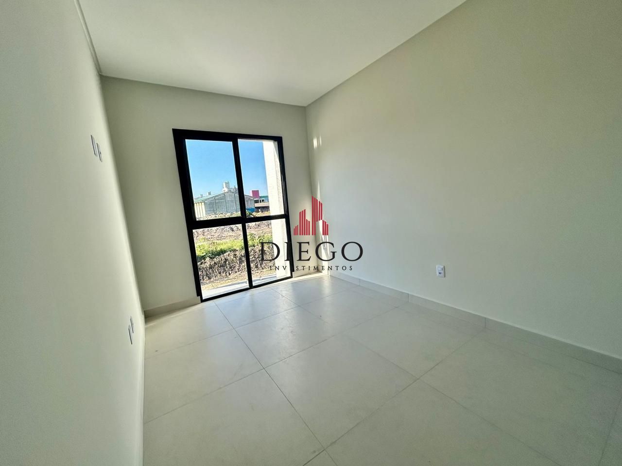 Casa à venda com 2 quartos, 77m² - Foto 13