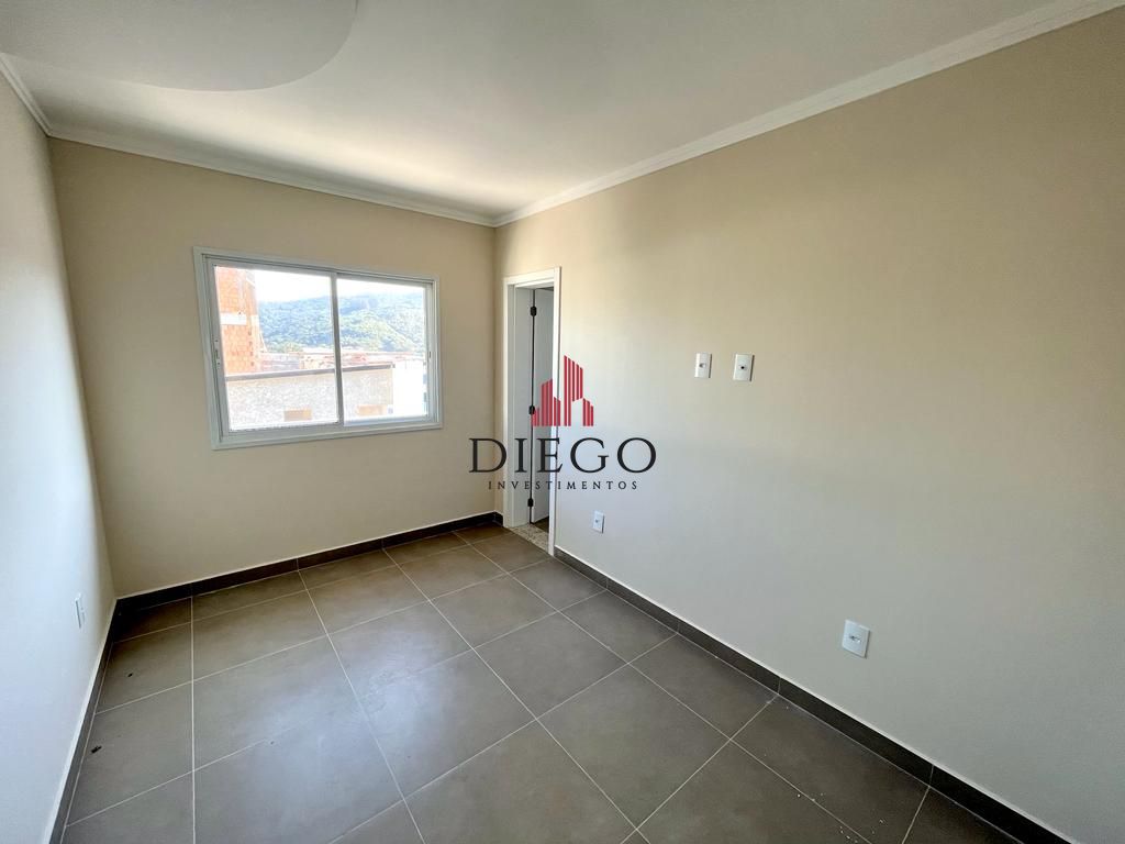 Apartamento à venda com 3 quartos, 122m² - Foto 8