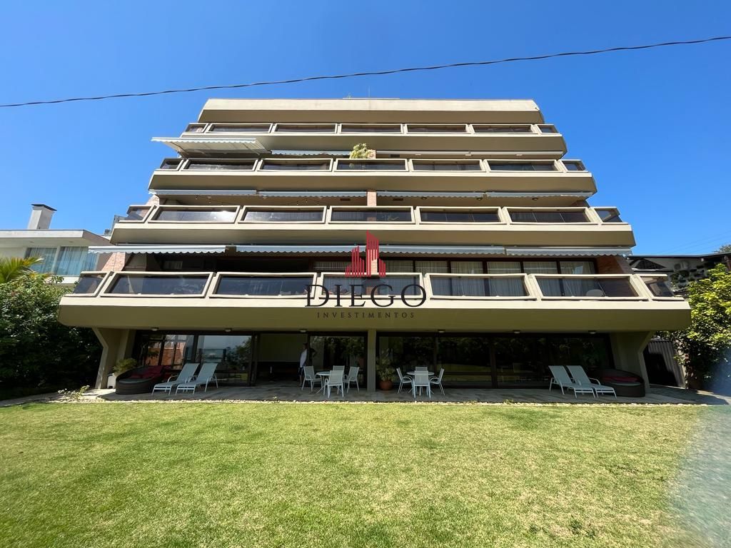 Apartamento à venda com 3 quartos, 449m² - Foto 2