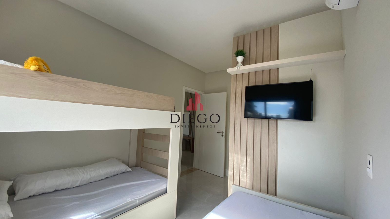 Apartamento à venda com 2 quartos, 78m² - Foto 11