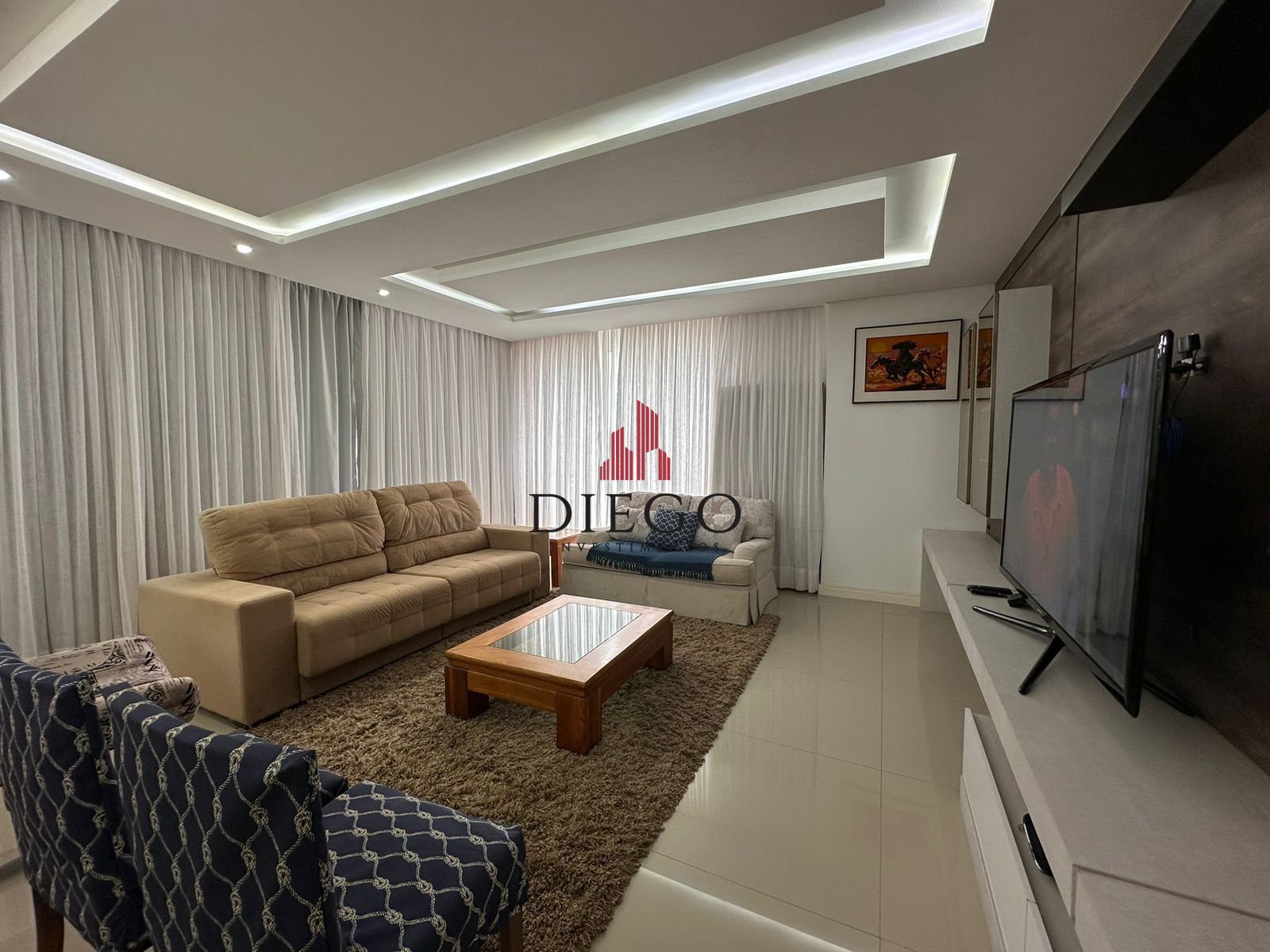 Cobertura à venda com 3 quartos, 233m² - Foto 2