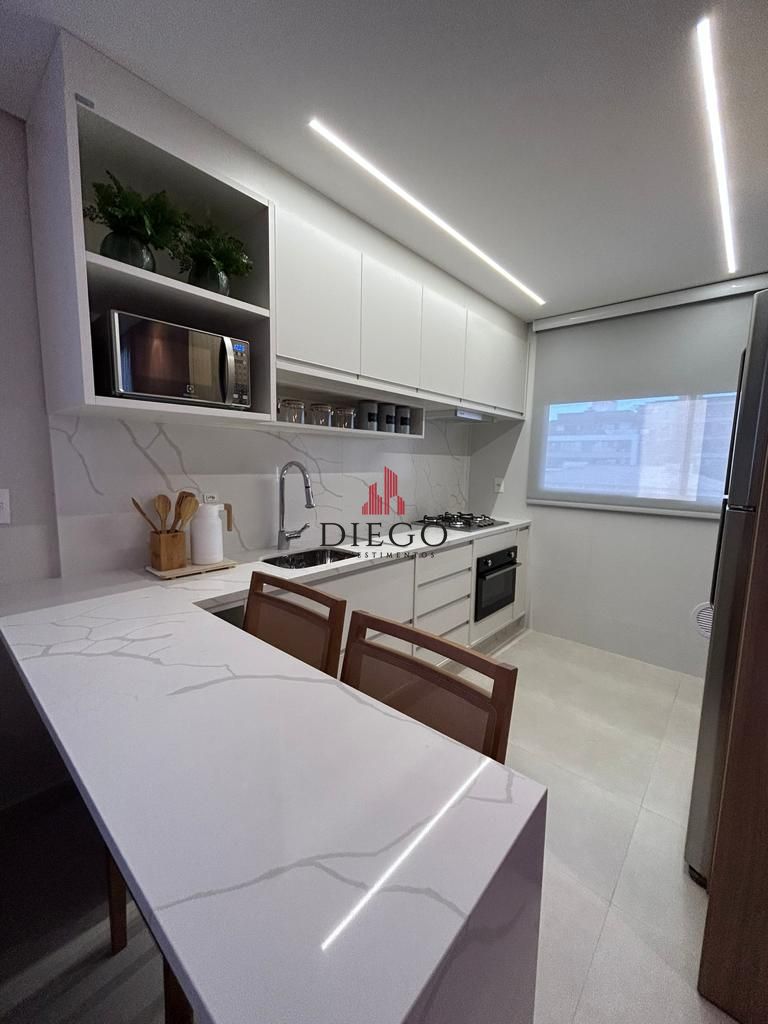 Apartamento à venda com 3 quartos, 130m² - Foto 12