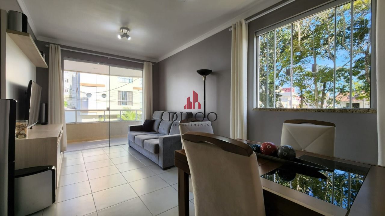 Apartamento à venda com 2 quartos, 95m² - Foto 4