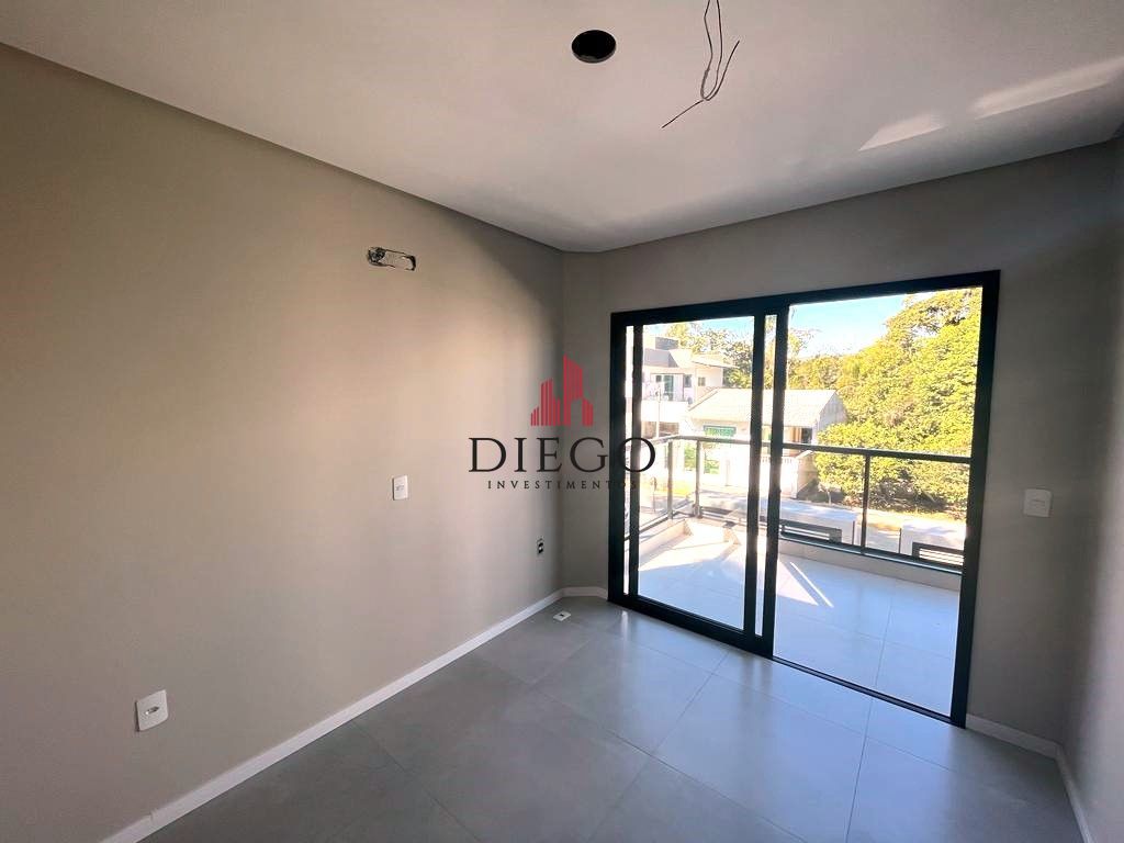 Casa à venda com 2 quartos, 90m² - Foto 16