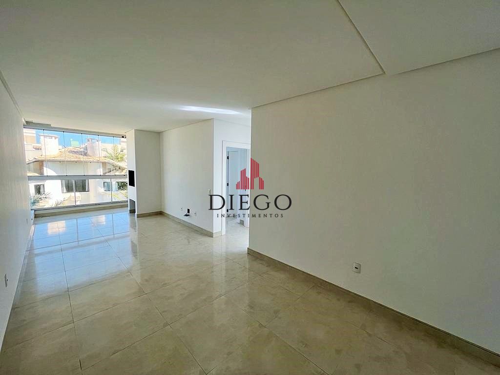 Apartamento à venda com 2 quartos, 76m² - Foto 2