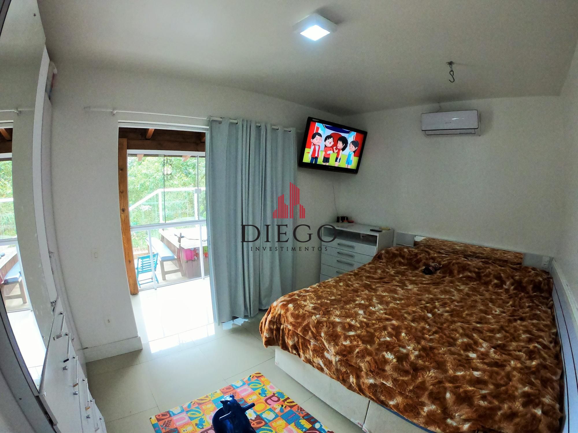 Casa, 3 quartos, 270 m² - Foto 13