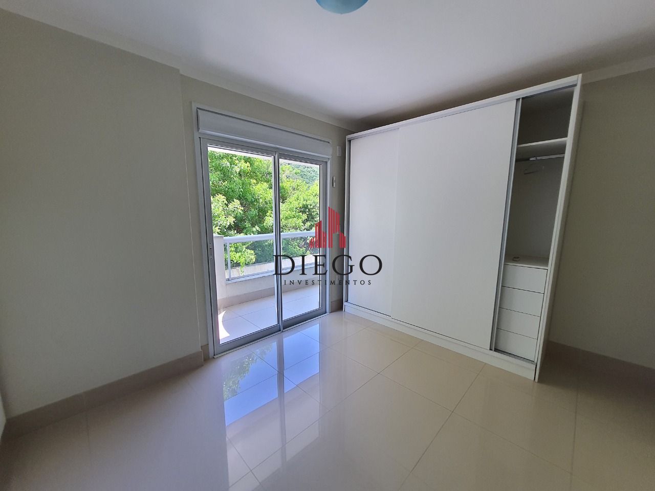 Apartamento à venda com 3 quartos, 102m² - Foto 11