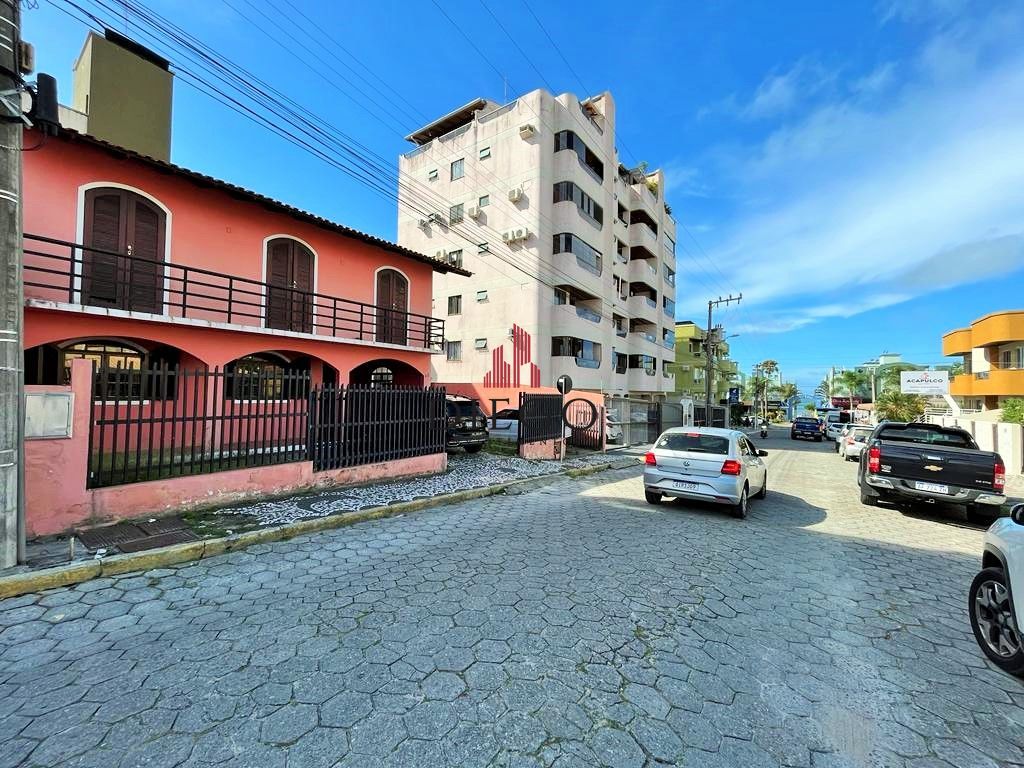 Casa  venda  no Centro - Bombinhas, SC. Imveis