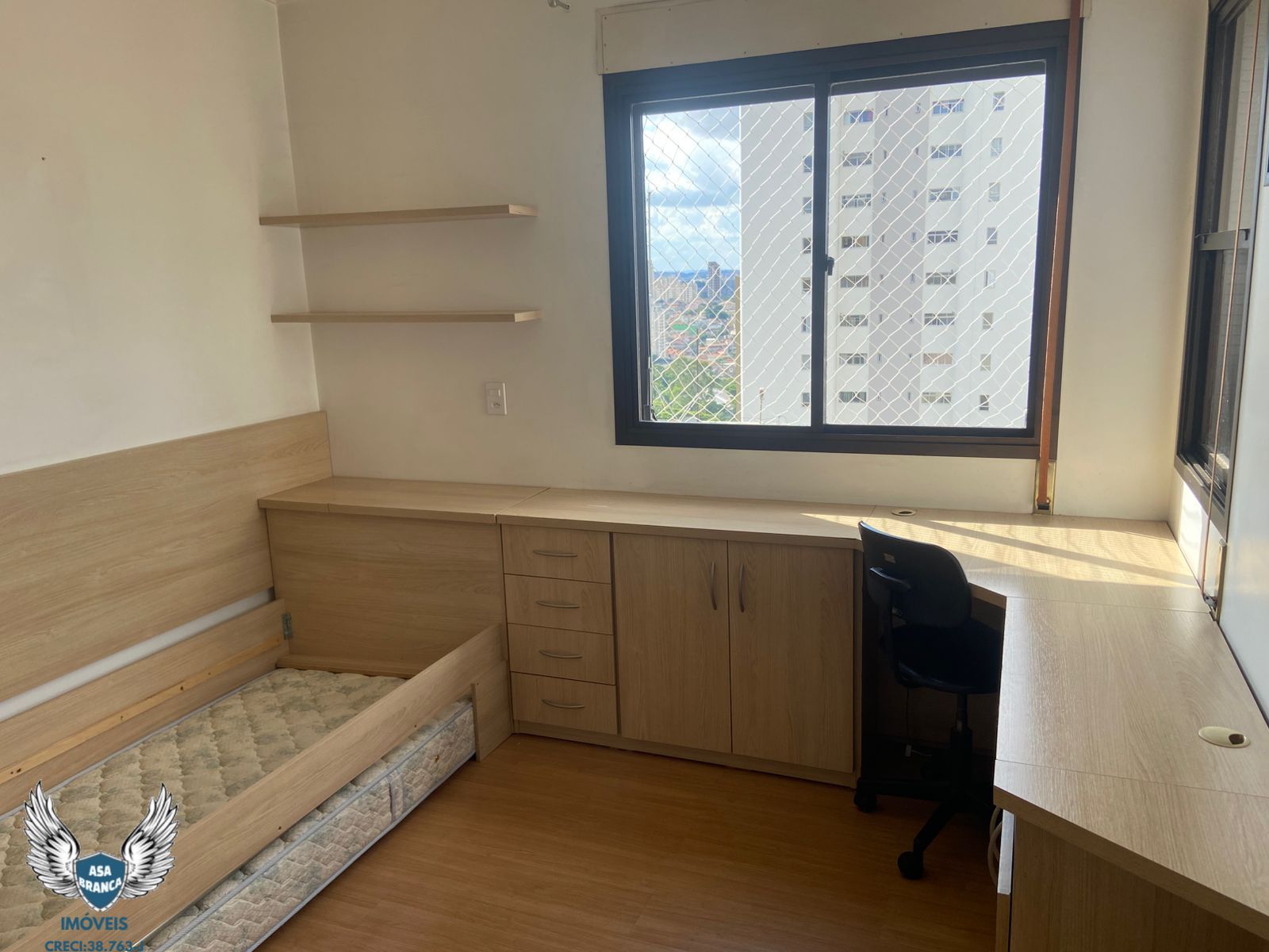 Apartamento à venda com 3 quartos, 135m² - Foto 11