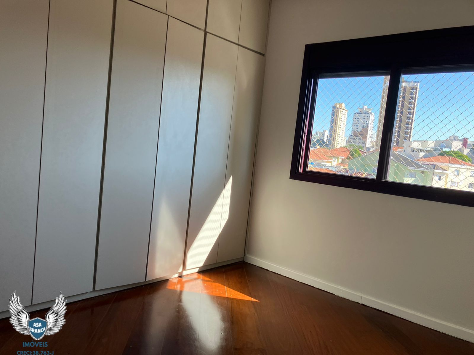 Apartamento à venda com 4 quartos, 159m² - Foto 18