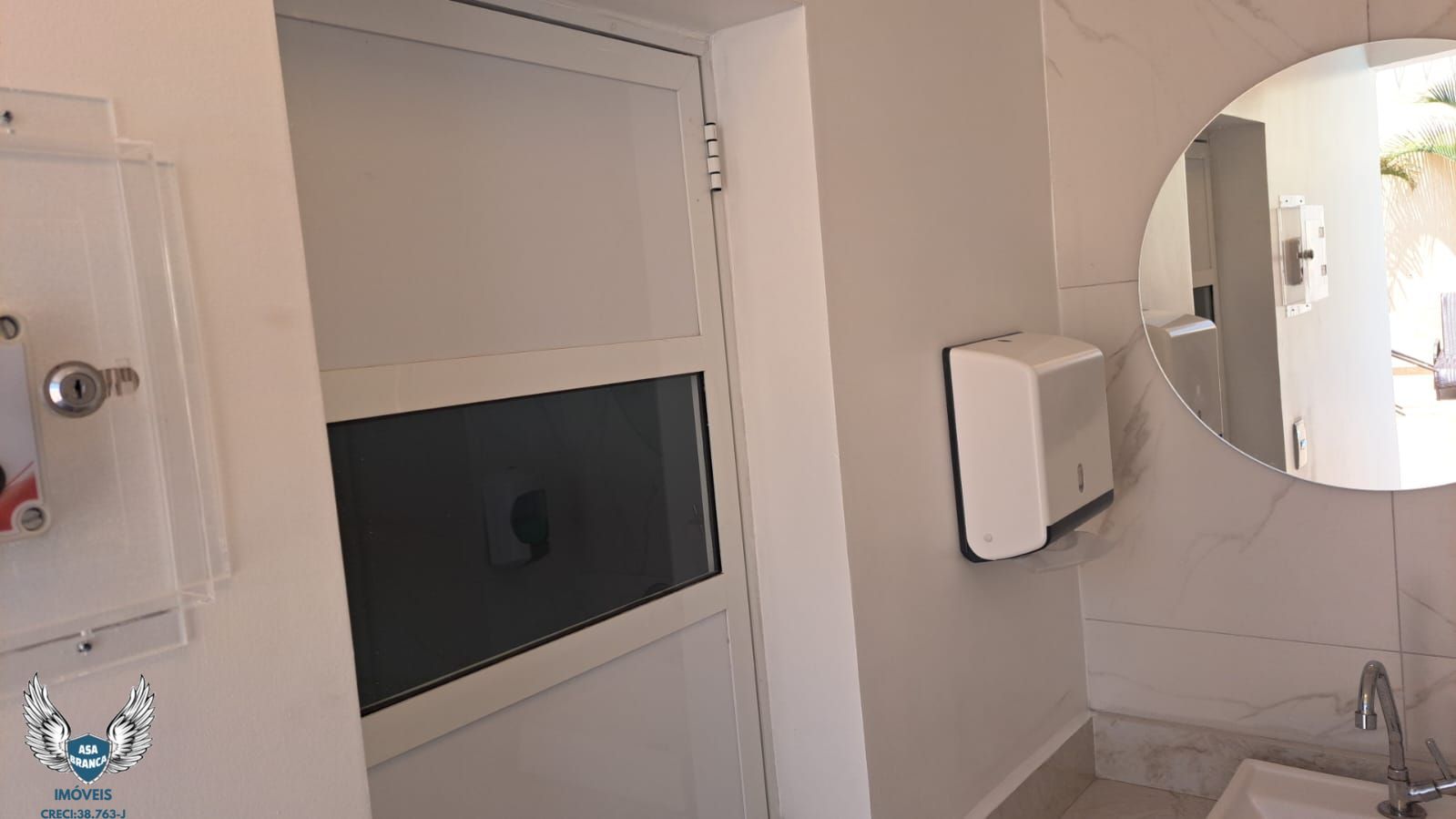 Apartamento à venda com 3 quartos, 75m² - Foto 17