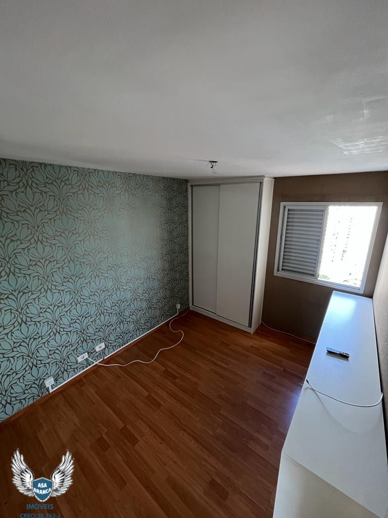 Apartamento à venda com 3 quartos, 100m² - Foto 22