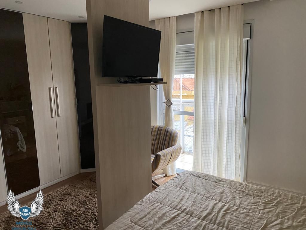 Sobrado à venda com 3 quartos, 240m² - Foto 37