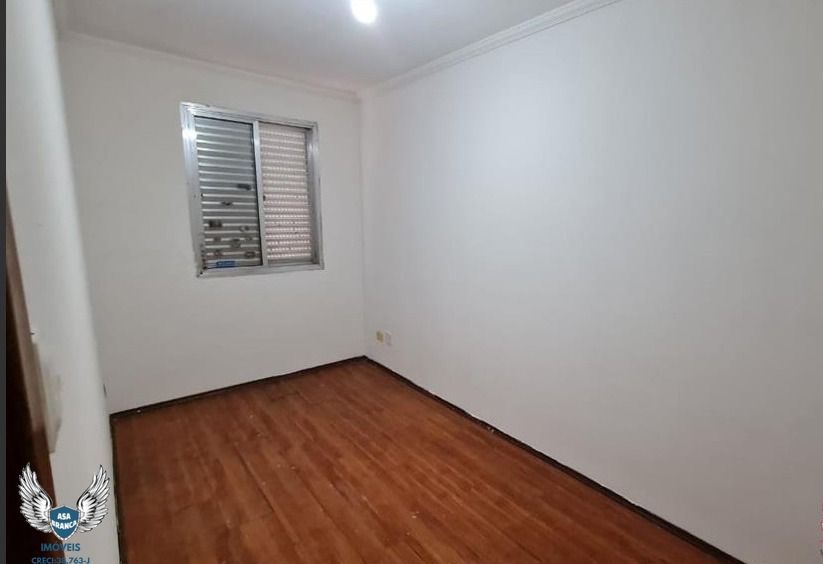 Apartamento à venda com 2 quartos, 60m² - Foto 13