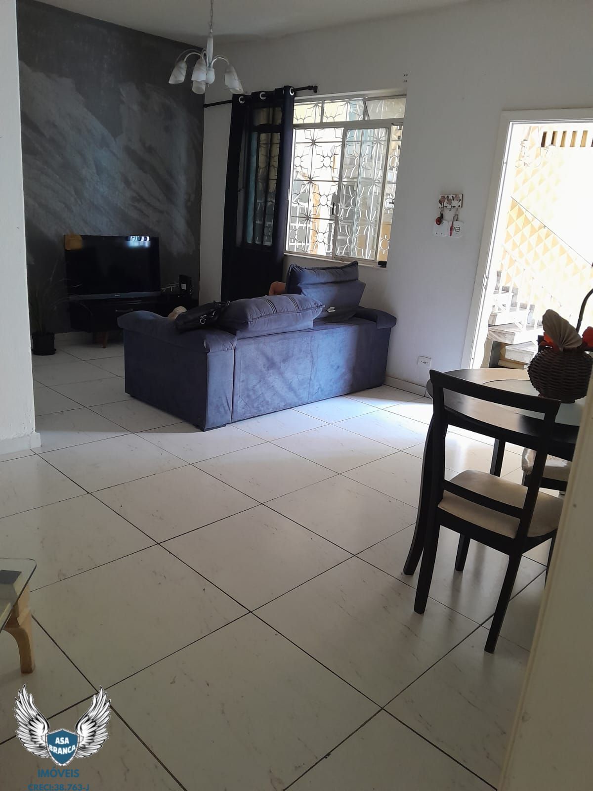 Casa à venda com 3 quartos, 230m² - Foto 4