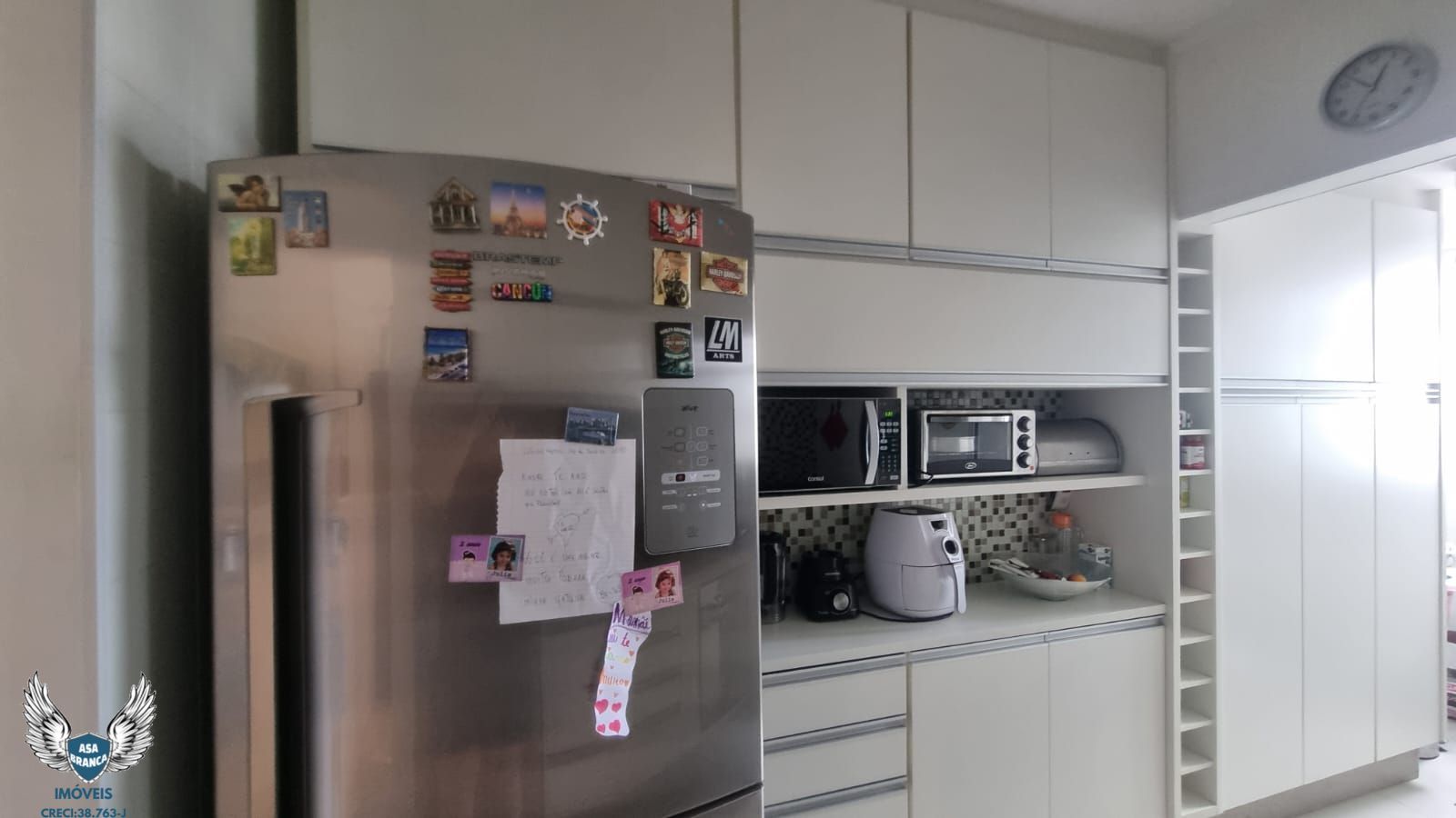 Apartamento à venda com 3 quartos, 81m² - Foto 3