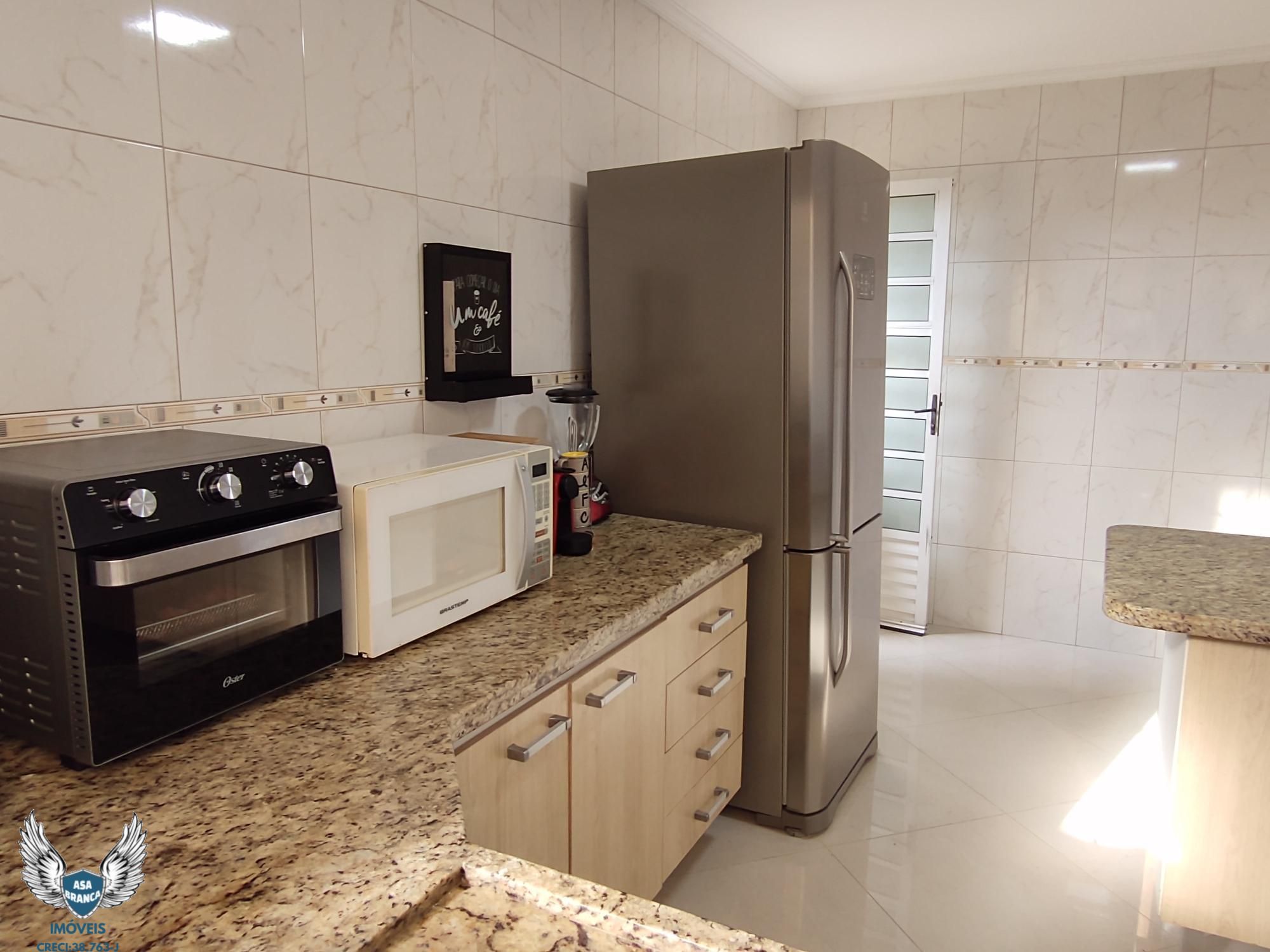 Sobrado à venda com 2 quartos, 70m² - Foto 18