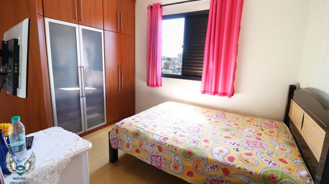 Apartamento à venda com 2 quartos, 57m² - Foto 19