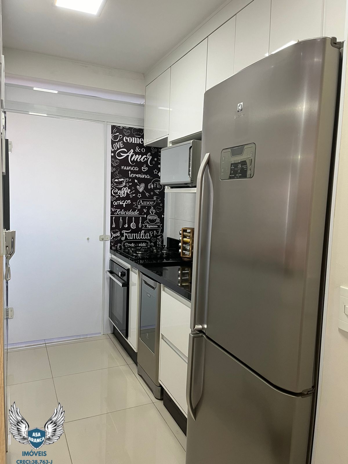 Apartamento à venda com 2 quartos, 72m² - Foto 22