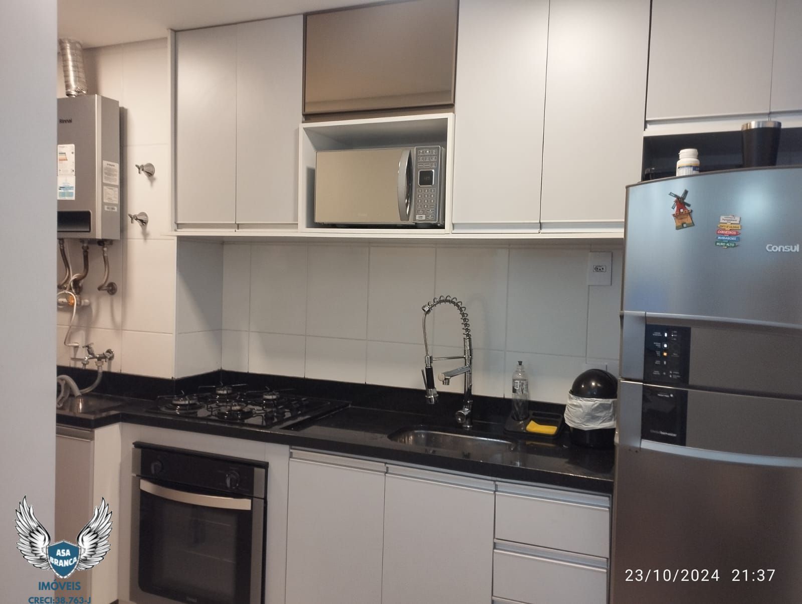 Apartamento à venda com 2 quartos, 42m² - Foto 2