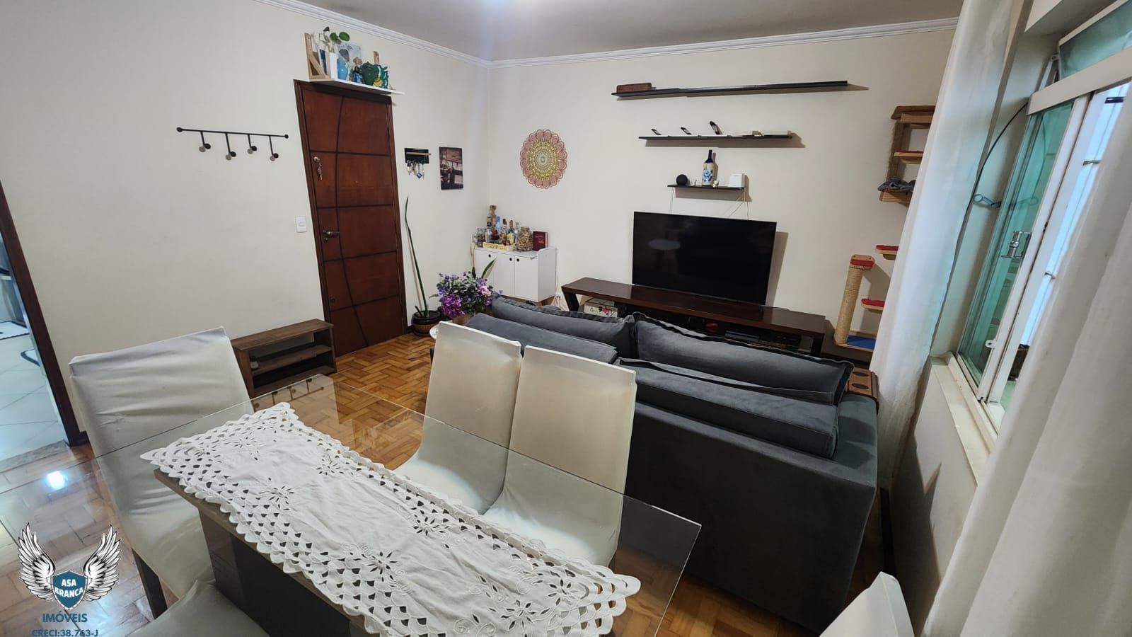 Apartamento à venda com 2 quartos, 63m² - Foto 4