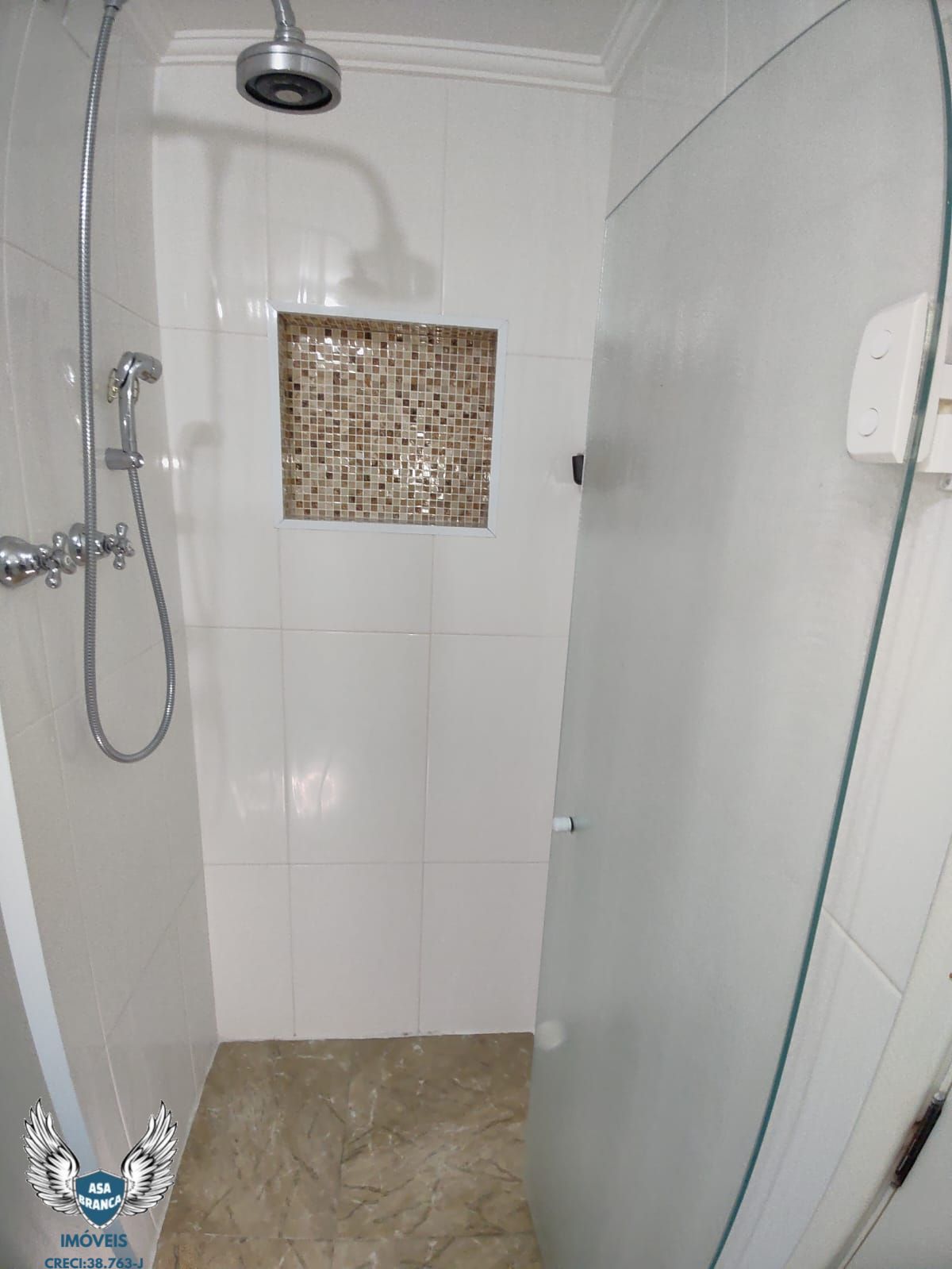 Apartamento à venda com 3 quartos, 75m² - Foto 18