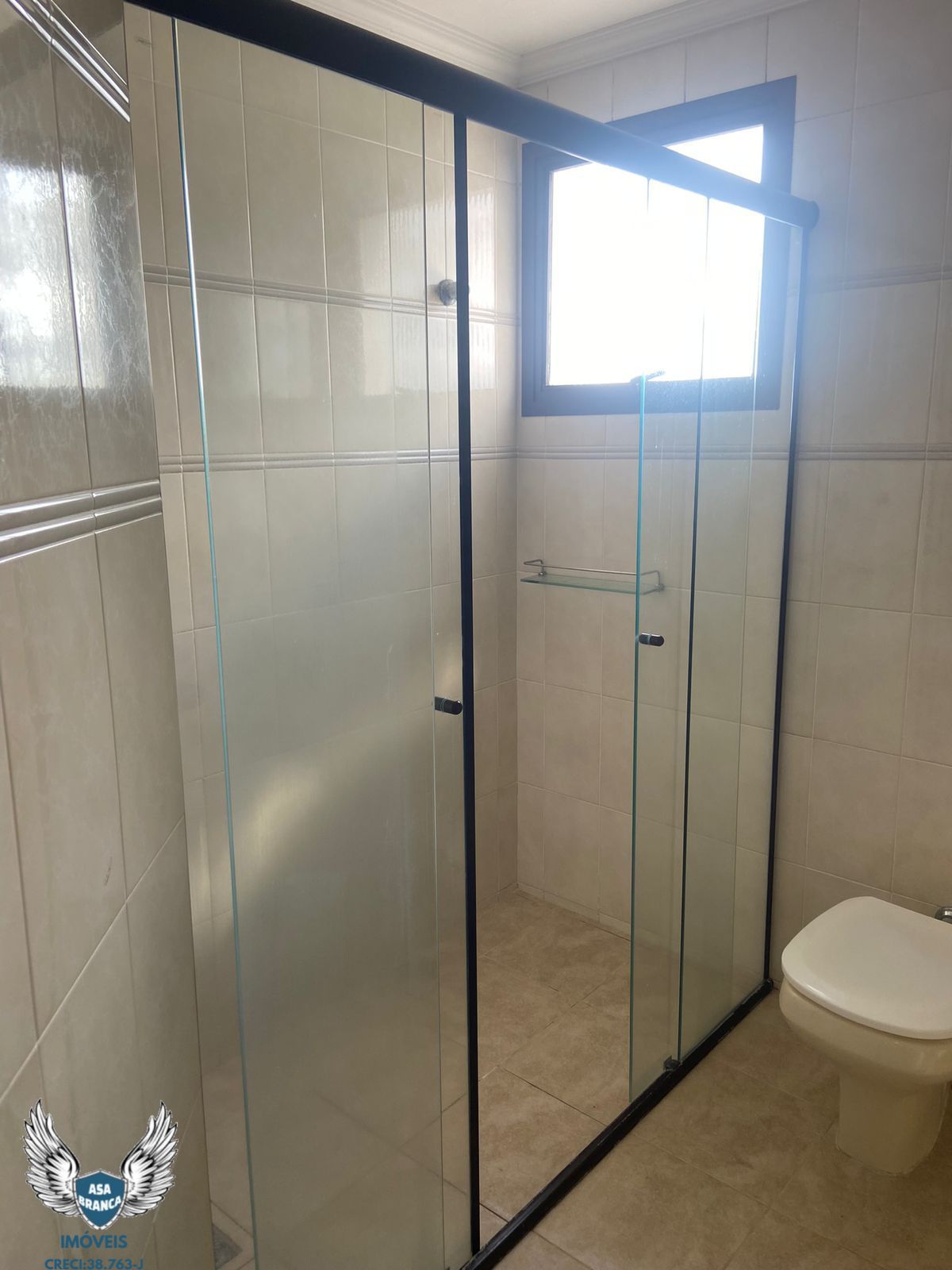 Apartamento à venda com 3 quartos, 135m² - Foto 4