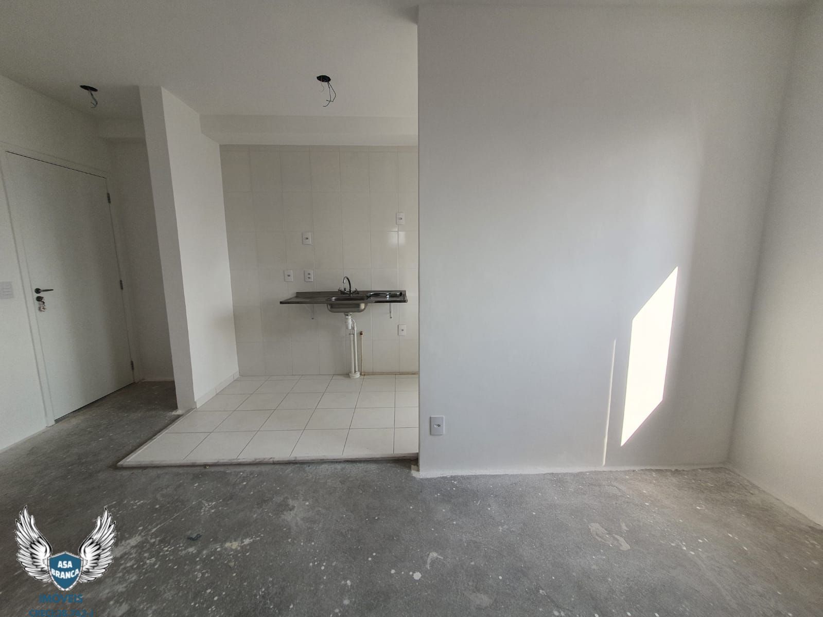 Apartamento à venda com 2 quartos, 42m² - Foto 12