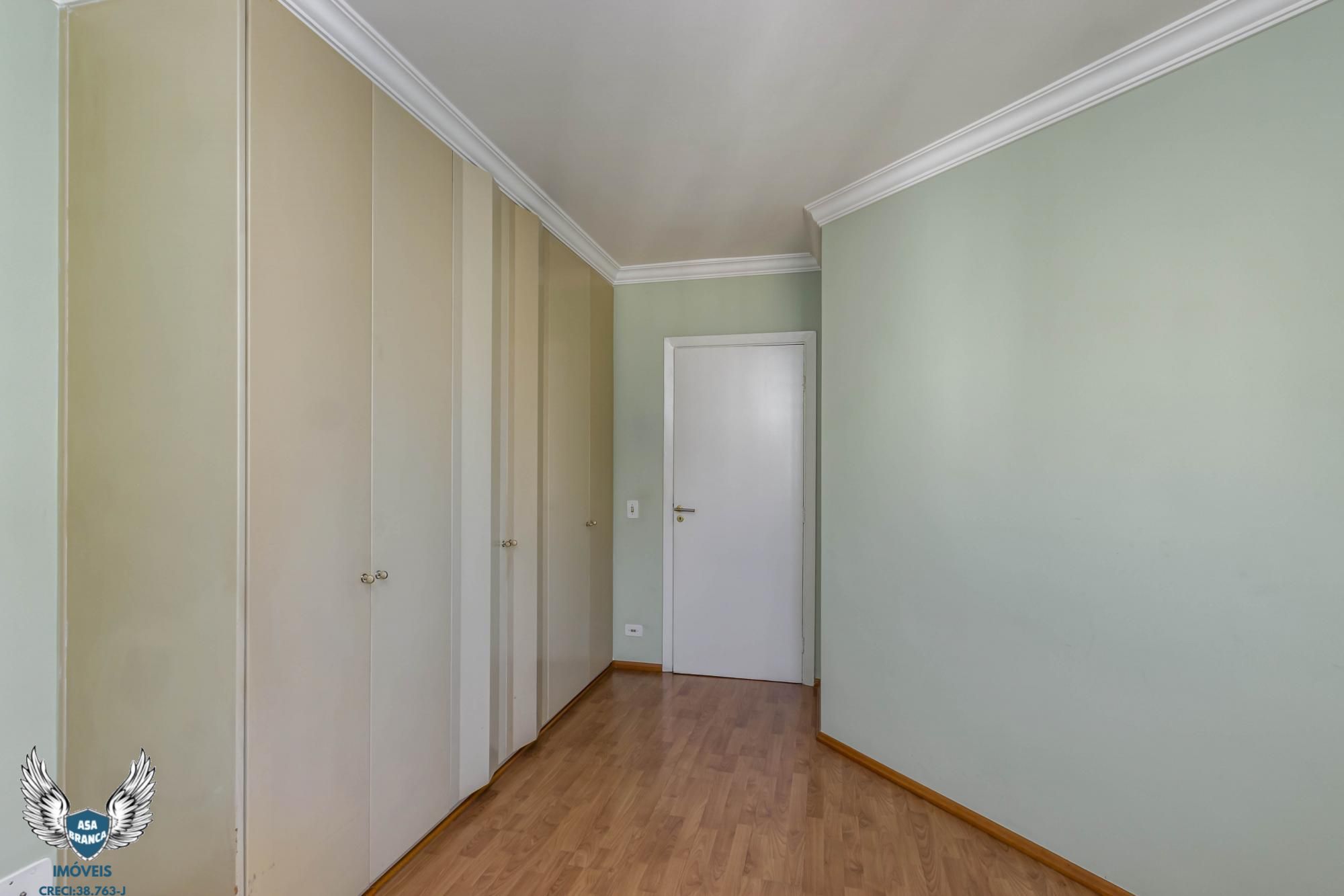 Apartamento à venda com 2 quartos, 104m² - Foto 11