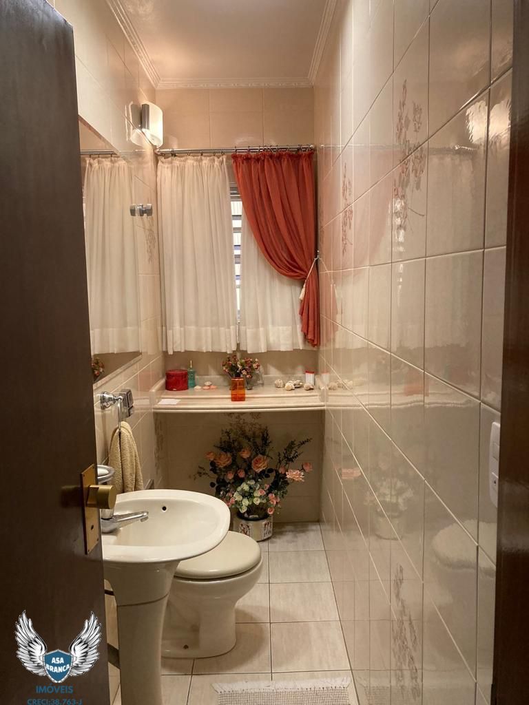 Sobrado à venda com 3 quartos, 256m² - Foto 15