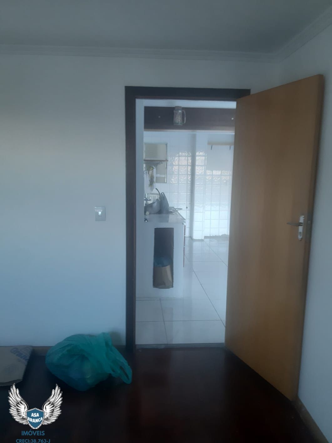 Apartamento à venda com 2 quartos, 77m² - Foto 12