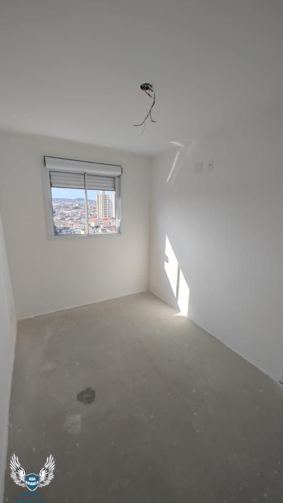 Apartamento à venda com 2 quartos, 42m² - Foto 11