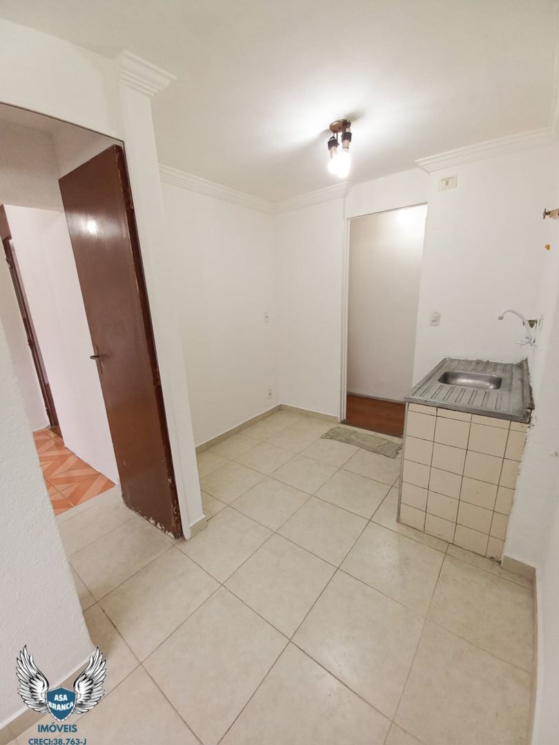 Apartamento à venda com 2 quartos, 80m² - Foto 15