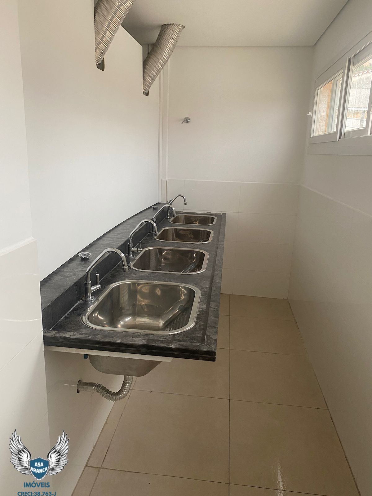 Apartamento à venda com 1 quarto, 50m² - Foto 15