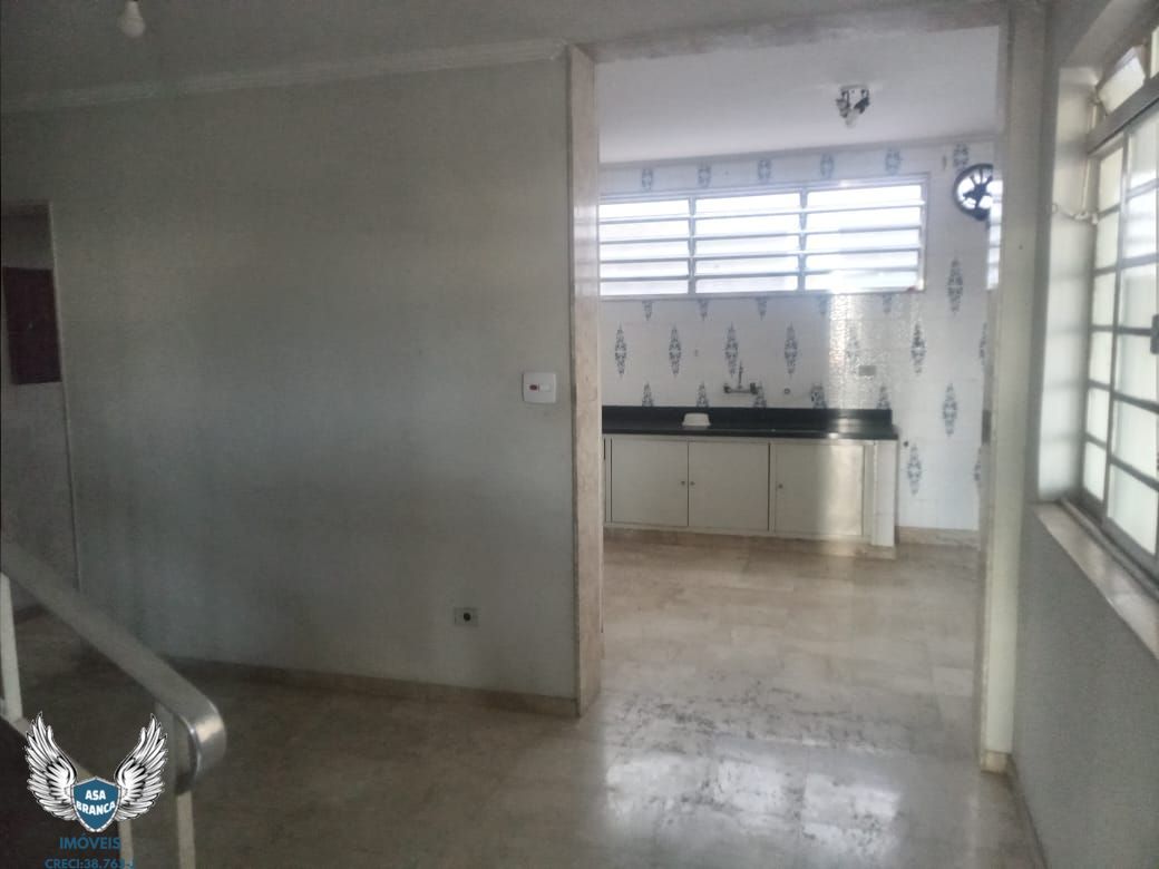 Sobrado à venda com 3 quartos, 234m² - Foto 38