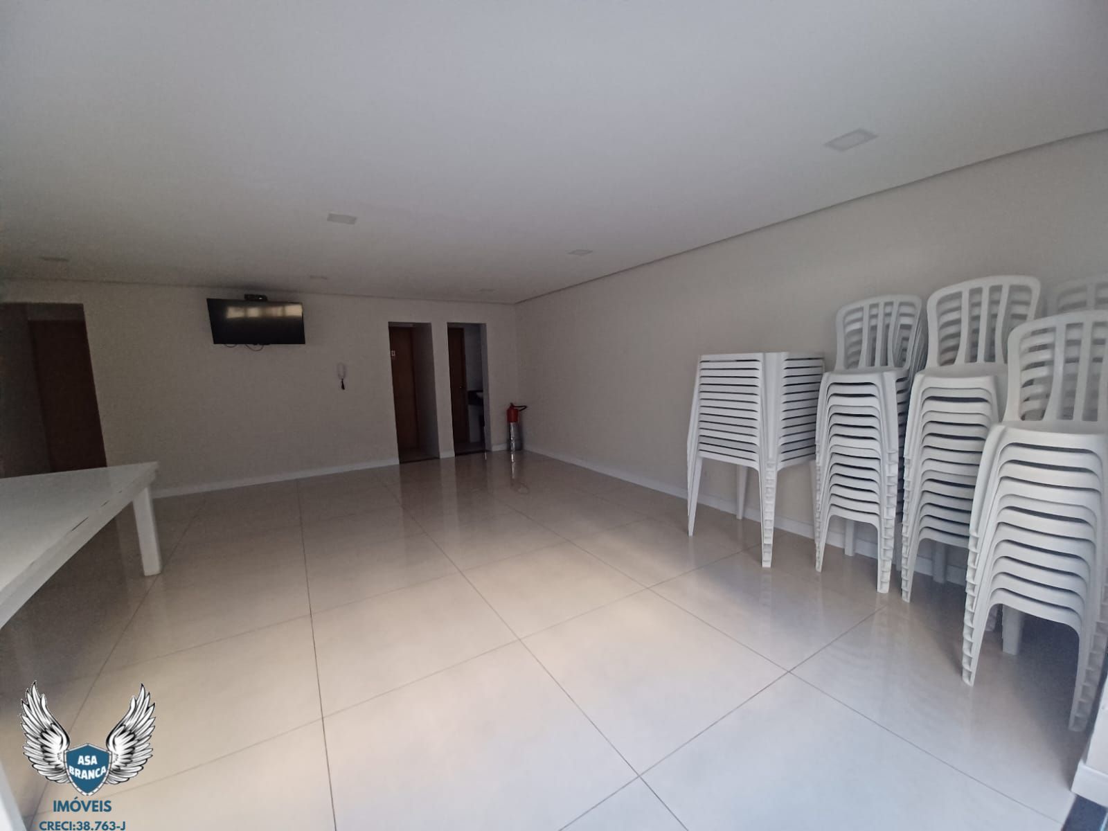 Apartamento à venda com 3 quartos, 74m² - Foto 19