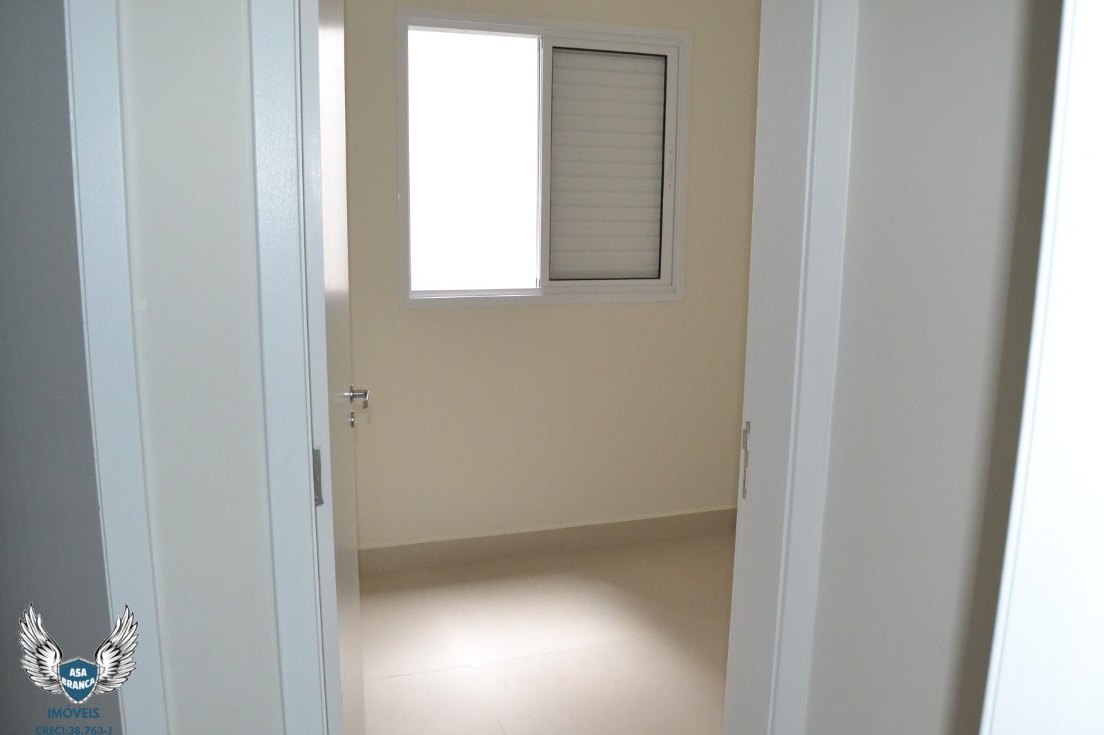 Apartamento à venda com 2 quartos, 43m² - Foto 12