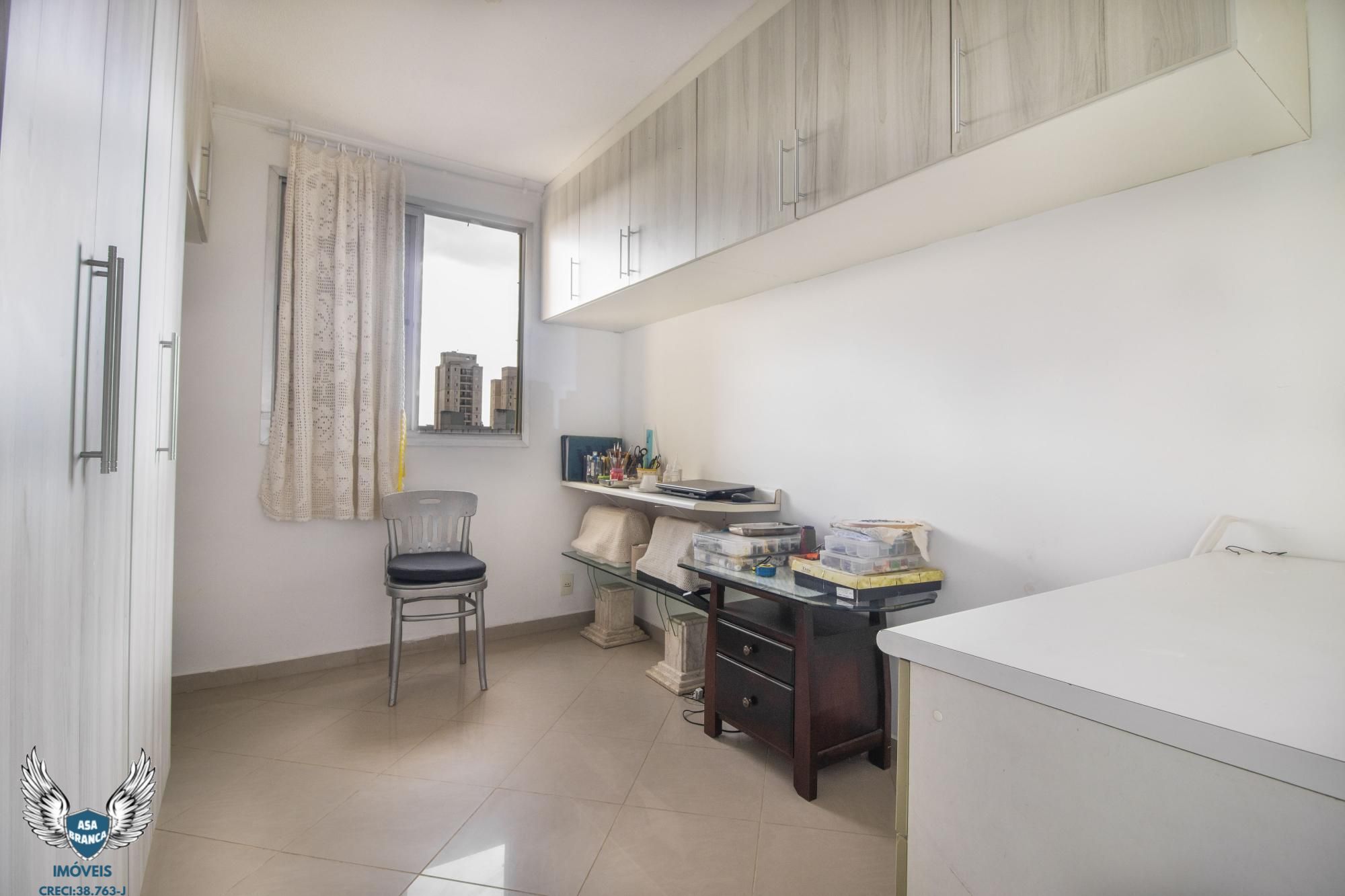 Apartamento à venda com 2 quartos, 64m² - Foto 13