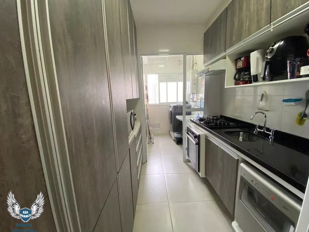 Apartamento à venda com 3 quartos, 128m² - Foto 5