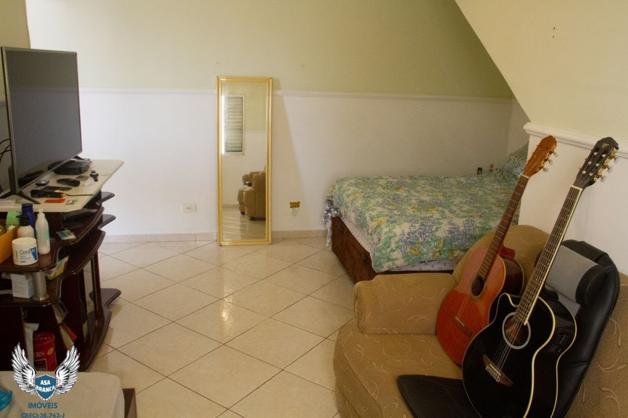 Casa à venda com 3 quartos, 149m² - Foto 12