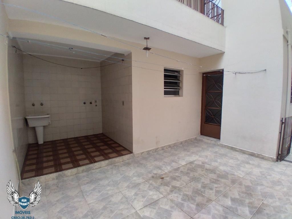 Sobrado à venda com 2 quartos, 164m² - Foto 20