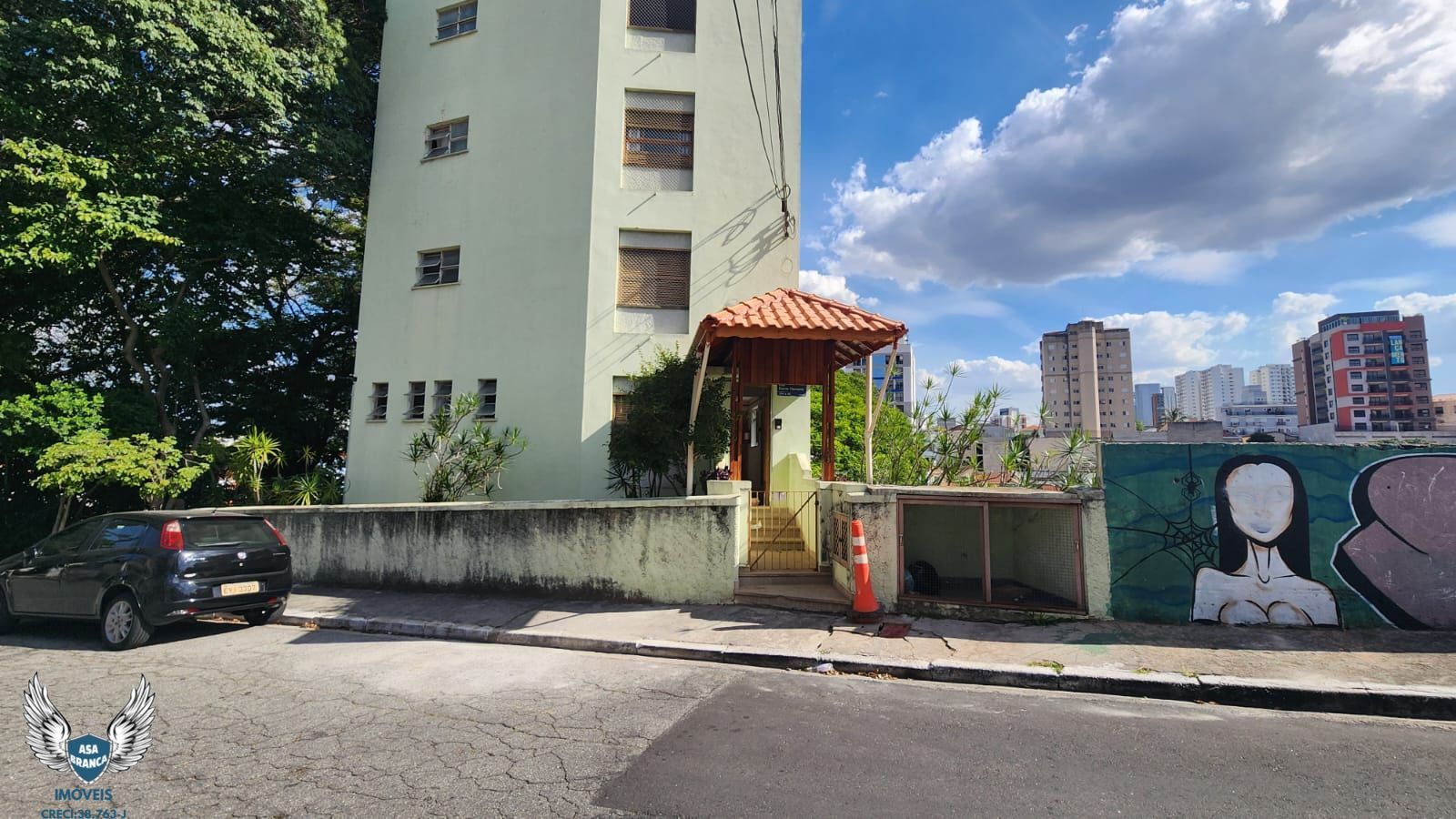 Apartamento à venda com 2 quartos, 63m² - Foto 1