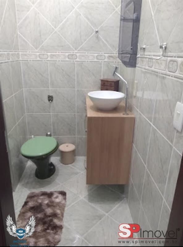 Sobrado à venda com 3 quartos, 210m² - Foto 13