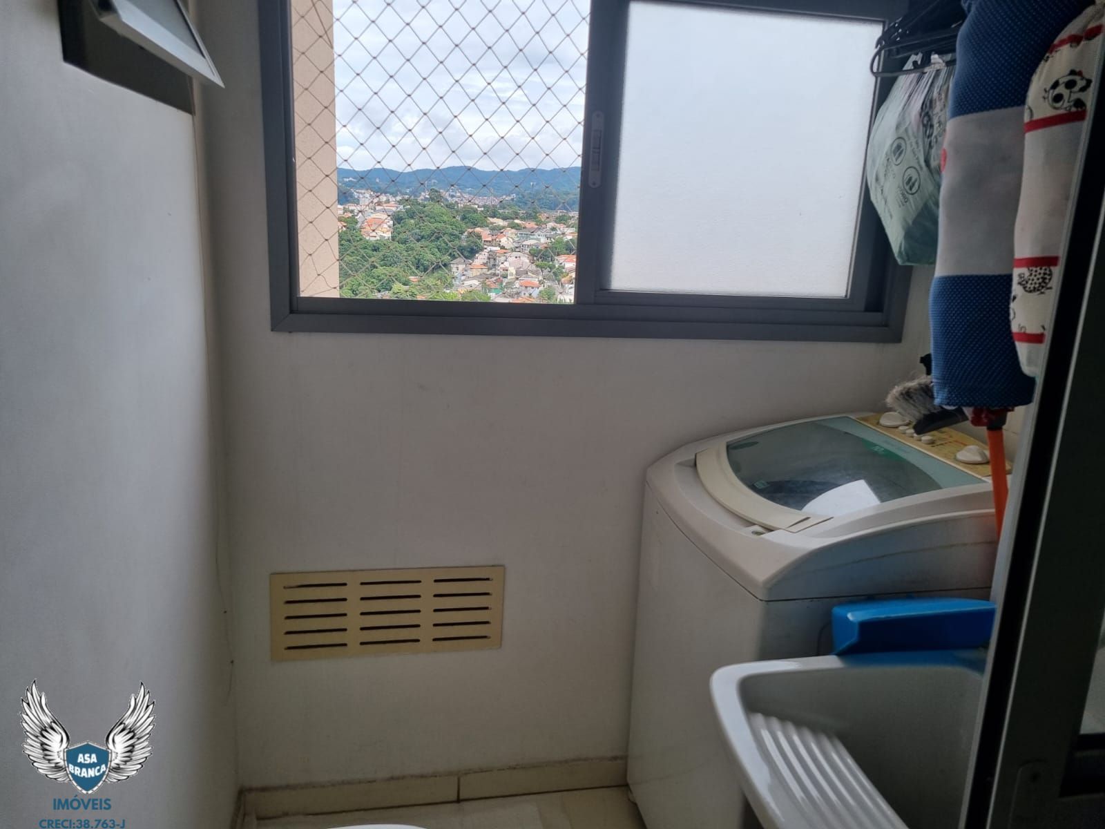 Apartamento à venda com 3 quartos, 83m² - Foto 27