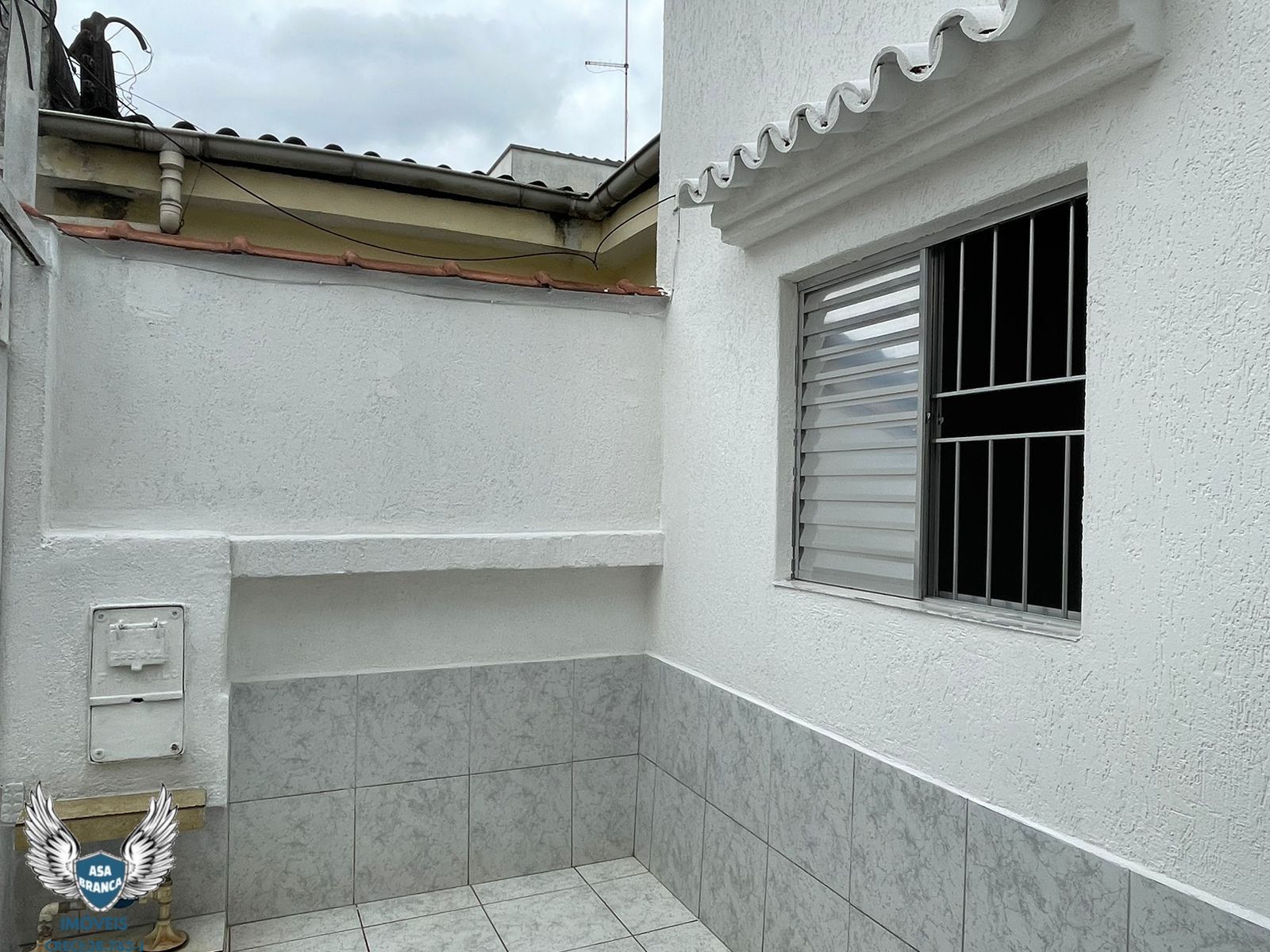 Casa à venda com 2 quartos, 50m² - Foto 26