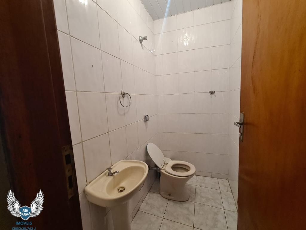 Casa à venda com 4 quartos, 244m² - Foto 43