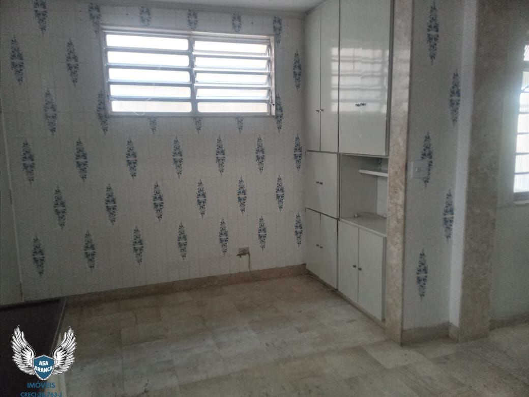 Sobrado à venda com 3 quartos, 234m² - Foto 34