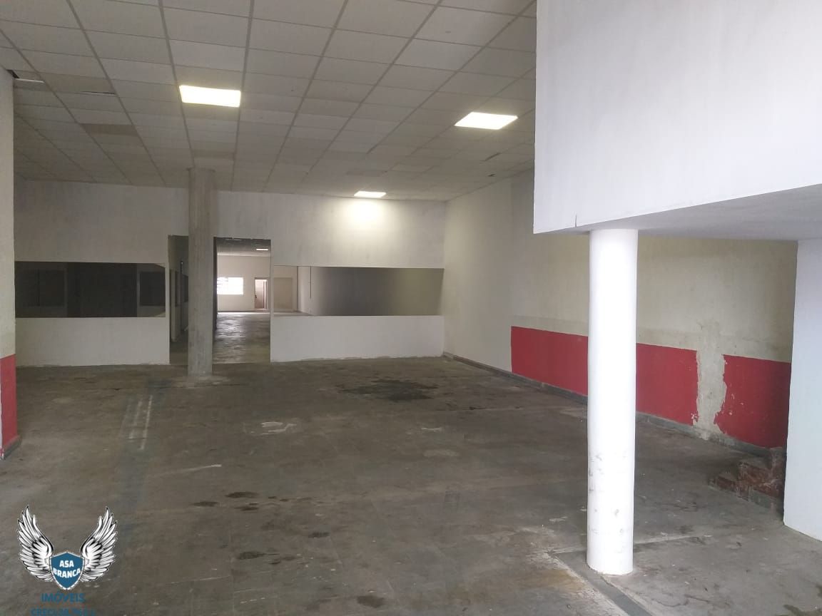 Loja-Salão para alugar com 4 quartos, 466m² - Foto 19