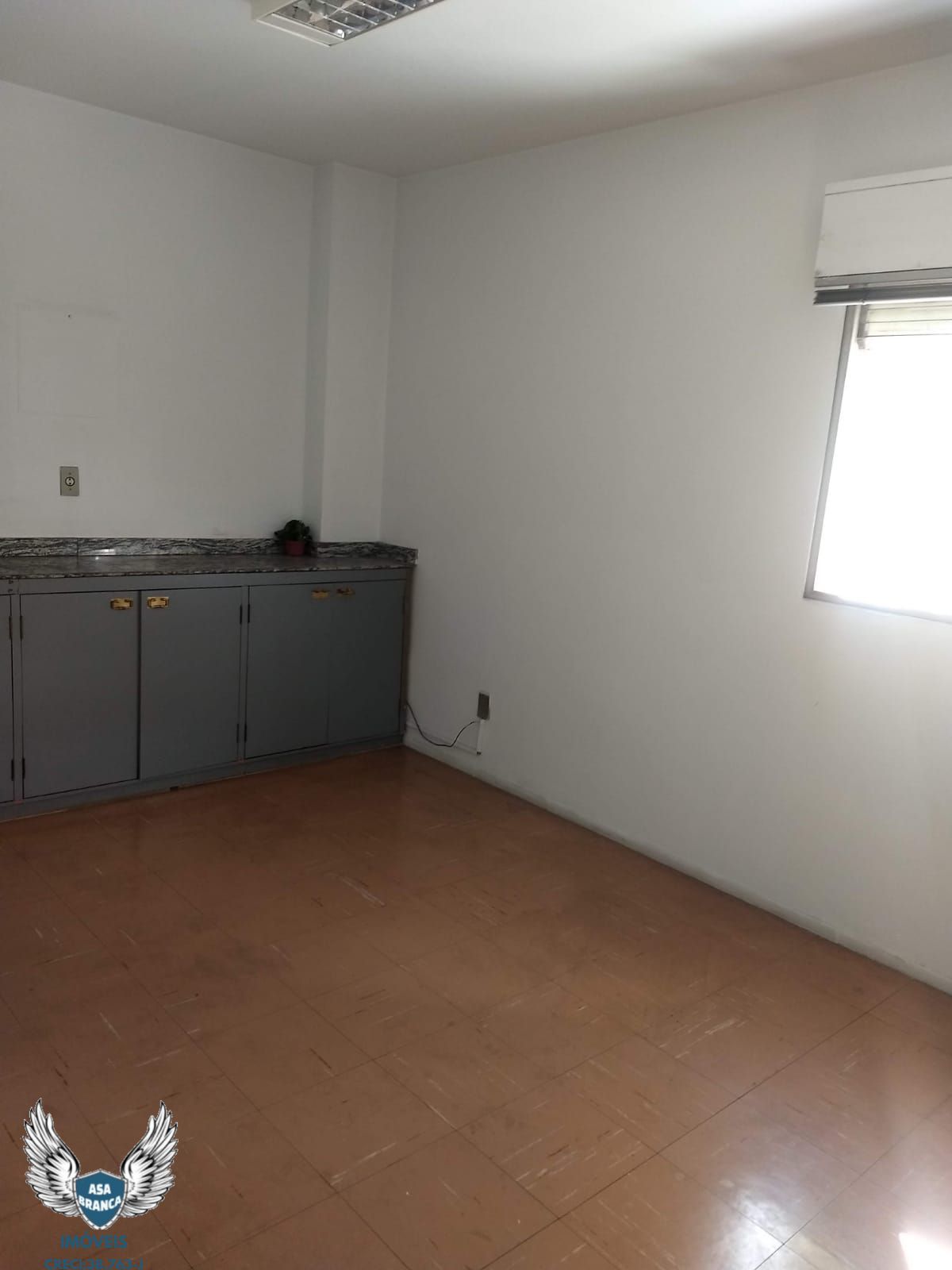 Prédio Inteiro à venda com 2 quartos, 87m² - Foto 13