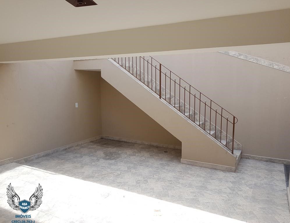 Sobrado à venda com 2 quartos, 164m² - Foto 14